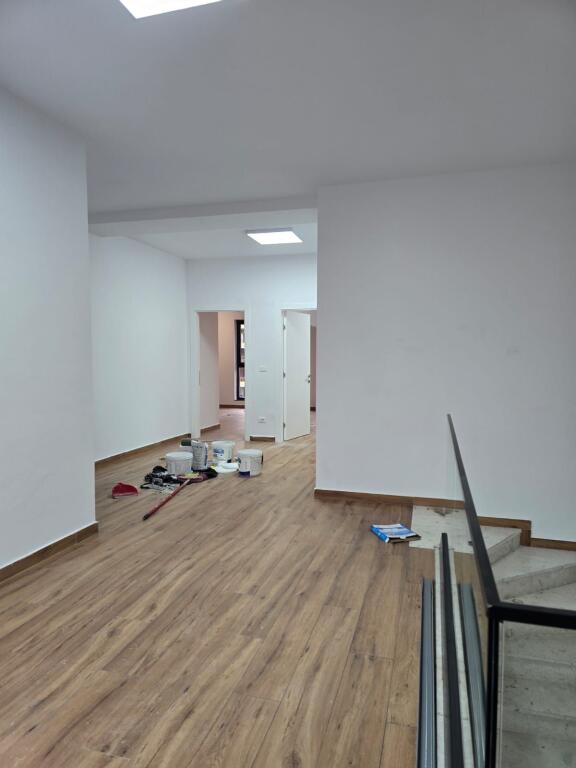 Ambient biznesi Garden Building