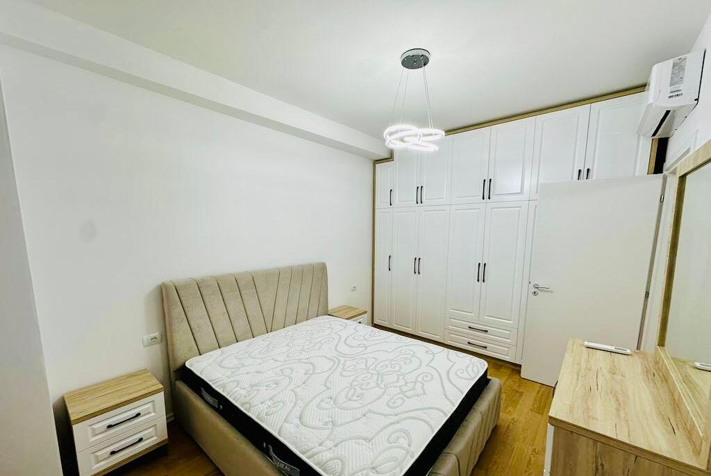 Apartament 1+1 Me Qira, Zogu i Zi