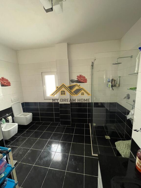 SHITET APARTAMENT 3+1+3 BALLKONE TEK SHKEMBI I KAVAJES, DURRES!