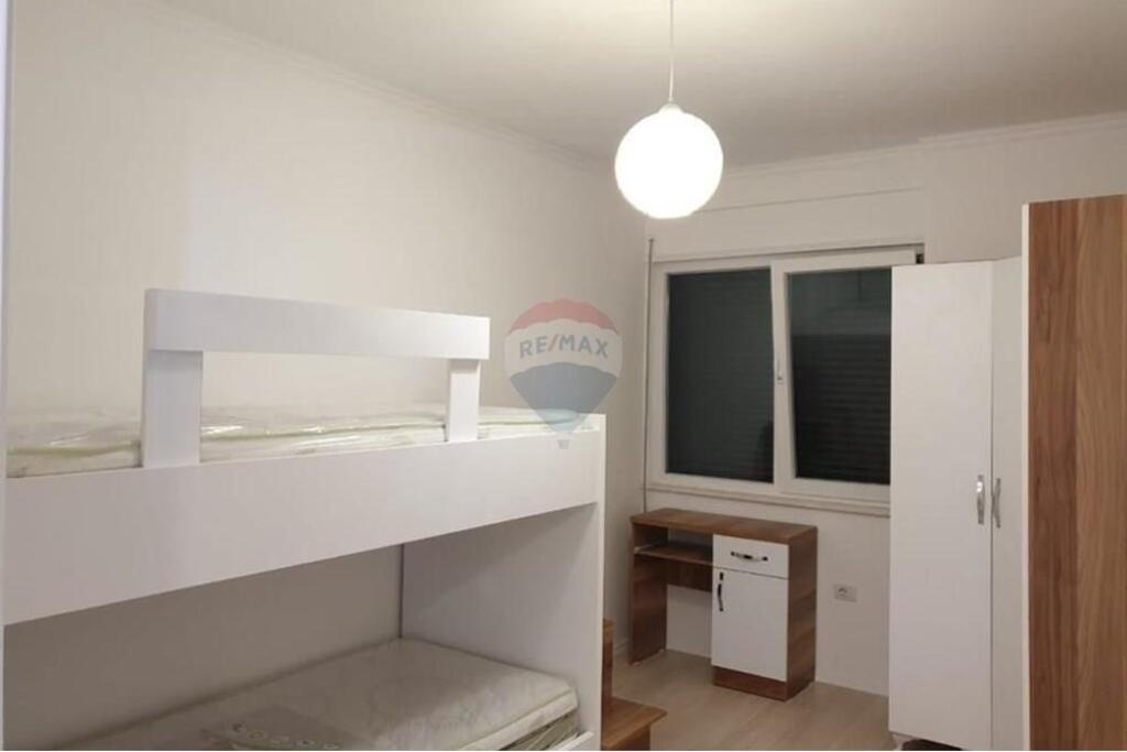 Apartament 2+1+2 me verande ne Kompleksin E88, Kupola