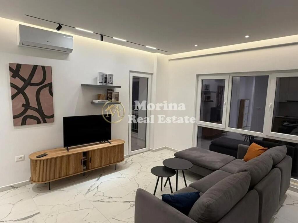 Apartament 1+1, Zogu i Zi, 730 Euro/muaj