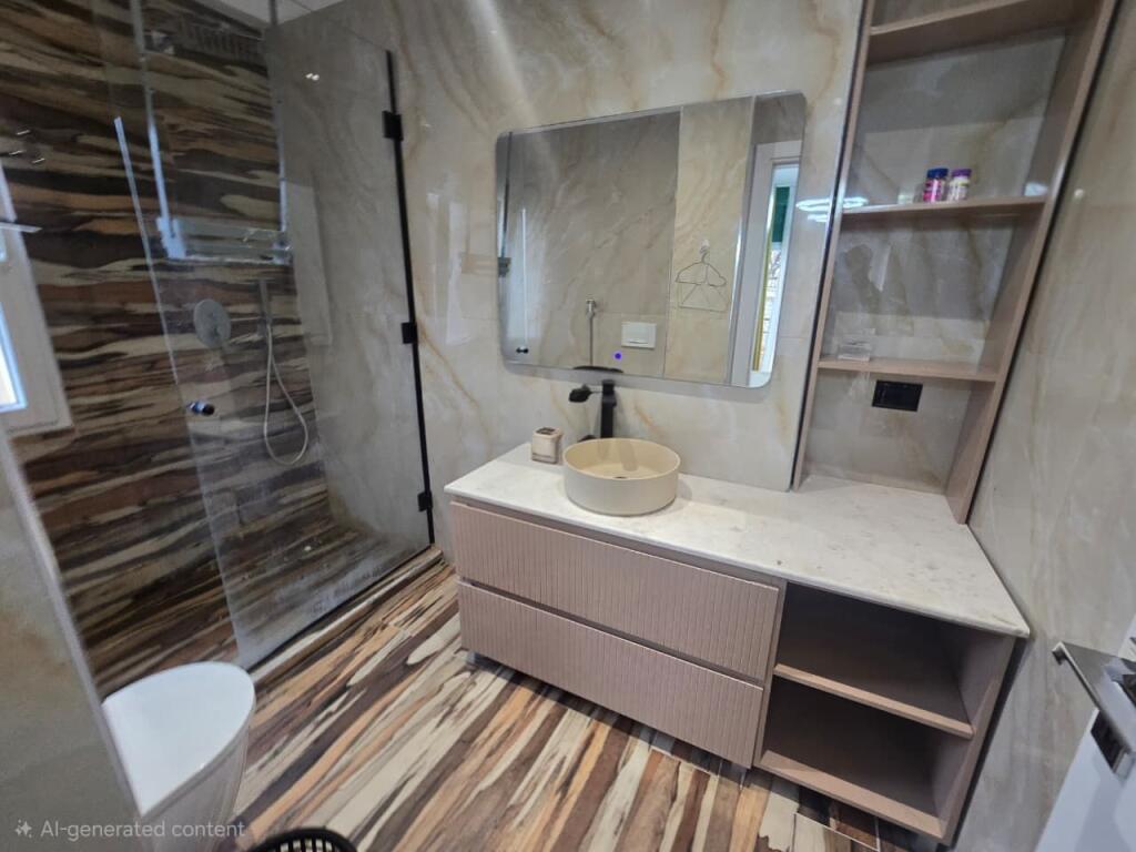 APARTAMENT 2+1+2+ POST PARKIMI | ME QIRA | LIQENI I FARKËS