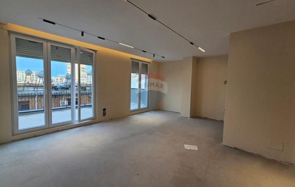 Apartament - Për Shitje - Ish Tregu Elektrik, Tiranë  ID: 530571006-13