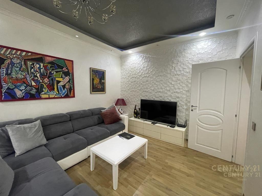 DON BOSKO – APARTAMENT 2+1 ME QIRA