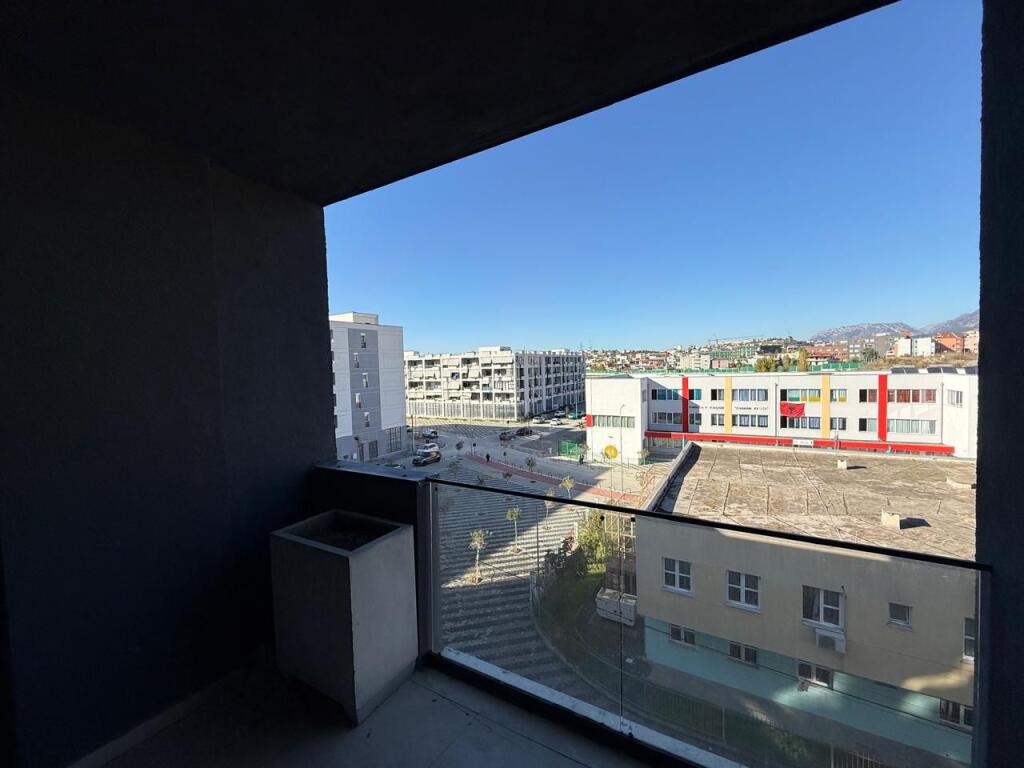 JEPET ME QIRA APARTAMENT 1+1 TEK 5 MAJI