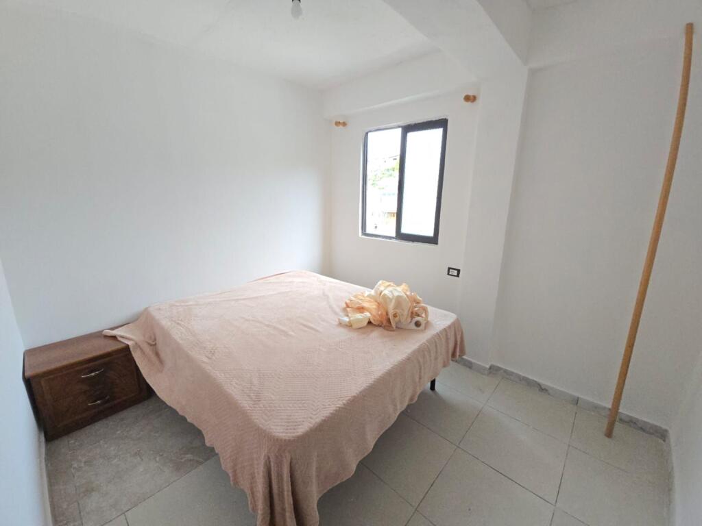 AFFITTASI APPARTAMENTO 2+1 PRESSO CEZMA E FERRES DURRES