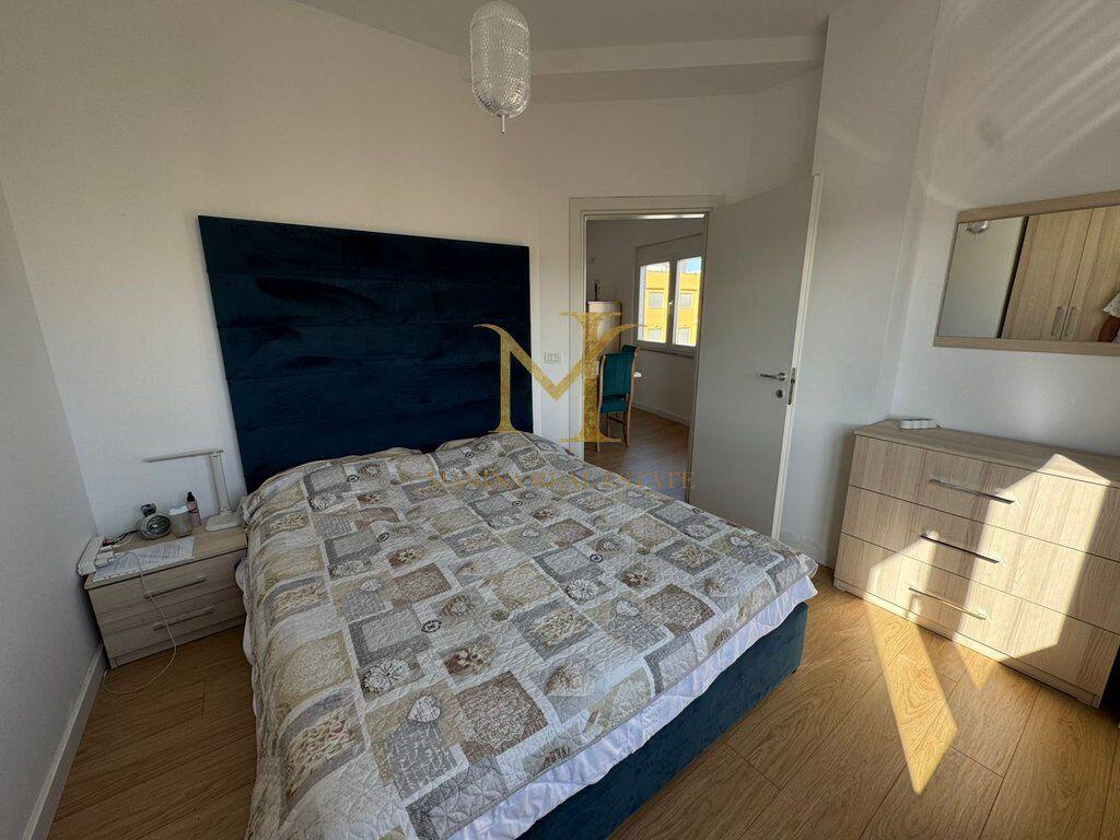 SHITET APARTAMENT 2+1 NE PLAZH HEKURUDHA DURRES!!