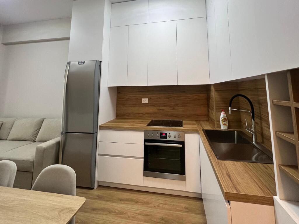 Apartament i Mobiluar 1+1 në Rezidencën OXA