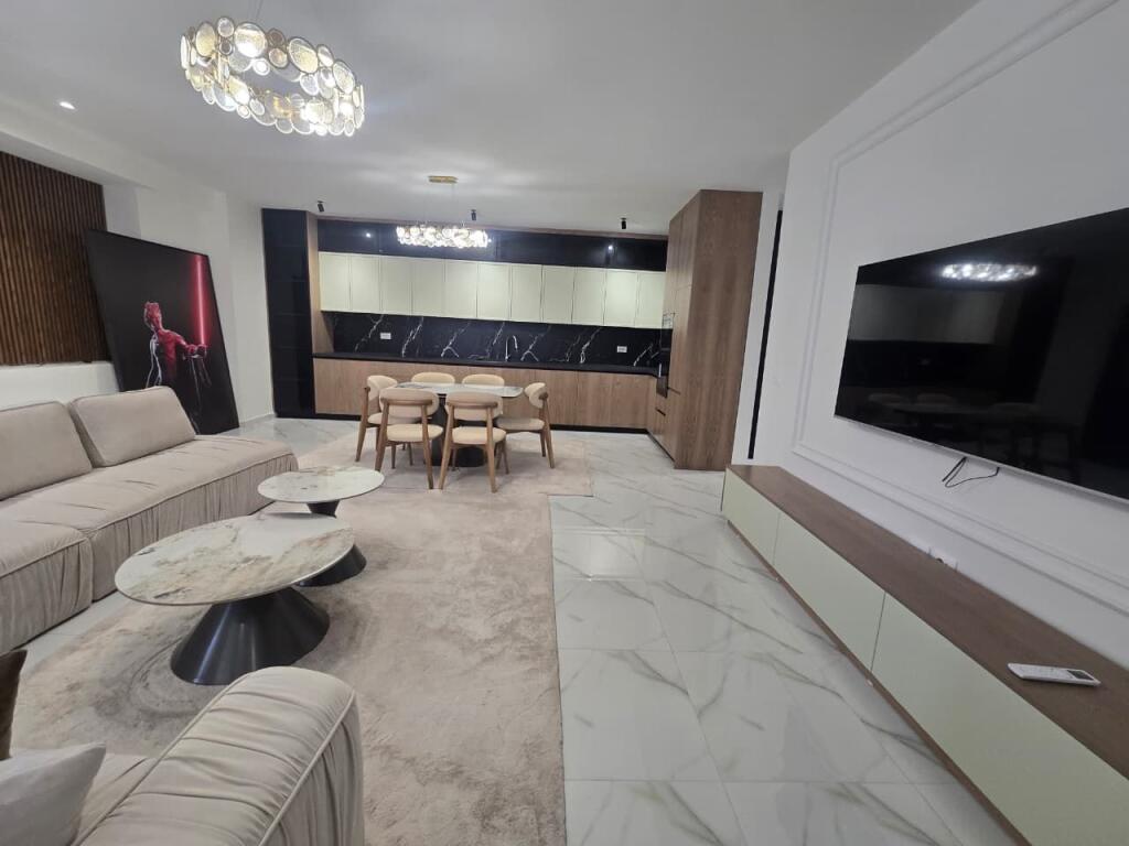 APARTAMENT 2+1+2+ POST PARKIMI | ME QIRA | LIQENI I FARKËS