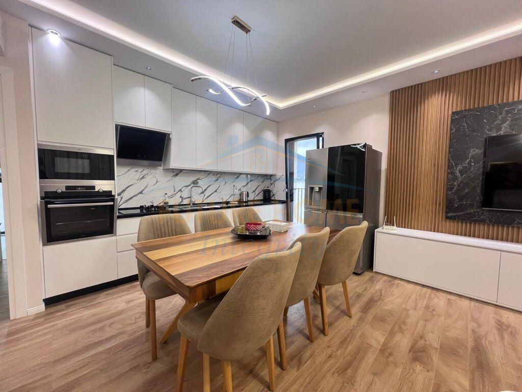 Qera, Apartament 2+1+Post Parkimi, O2 Residence, Tiranë.