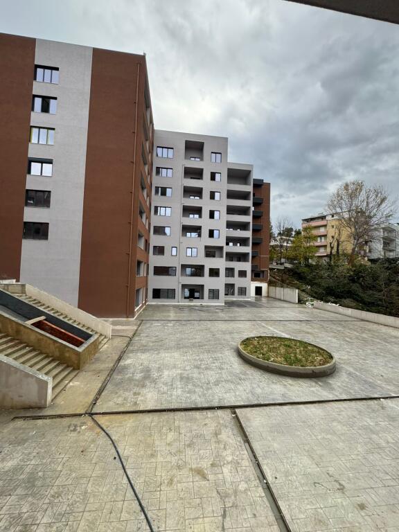 SHITET APARTAMENT 2+1 RR. ELBASANIT