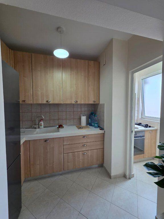 Shitet, Apartament 1+1, Oxhaku , Tiranë