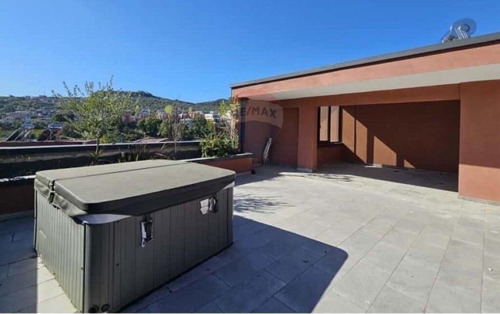 Penthouse 2+1+2 me Verande Private ne TEG