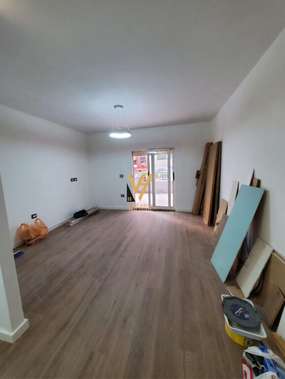 SHITET APARTAMENT 1+1 TE KOMUNA E PARISIT 190.000 EURO