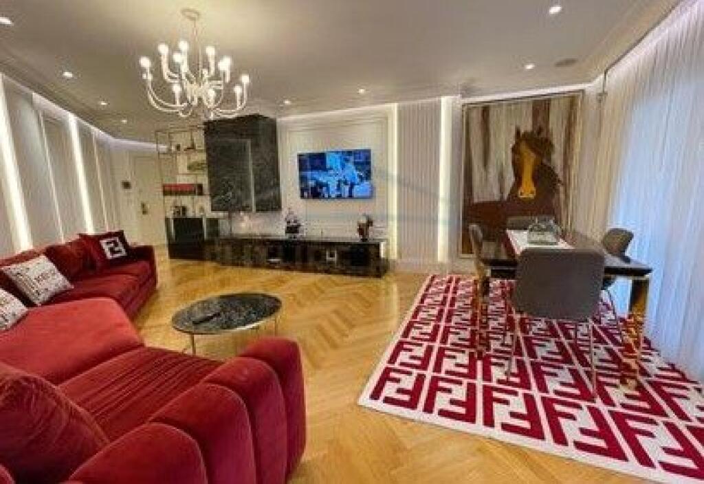 In vendita, Appartamento 2+1, Giardino Botanico, Tirana