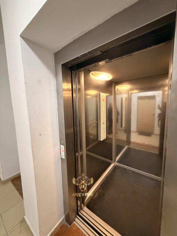  • 1+1 + ballkon📍HOTEL VIVAS PLAZH DURRES  📲💰 Çmimi: 95.000 €