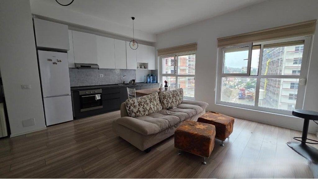 Jepet me qira apartament 2+1 ne Mangalem, Ali Demi!!! 550 € /Muaj