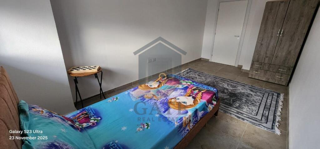 Jepet me qira apartament 2+1 – Kati 2, pallat i ri me ashensor, pranë Spitalit