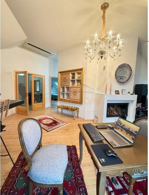 SHITET APARTAMENT 2+1 TEK KOMUNA E PARISIT