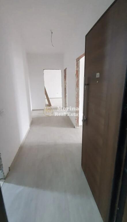 Qera, 2 Apartamente 2+1, te mbikalimi i Shkozes, 1700 euro/muaj
