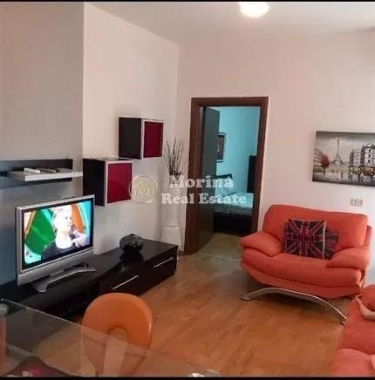 Rent, Apartment 1+1,21 Dhjetori,600 euro/month