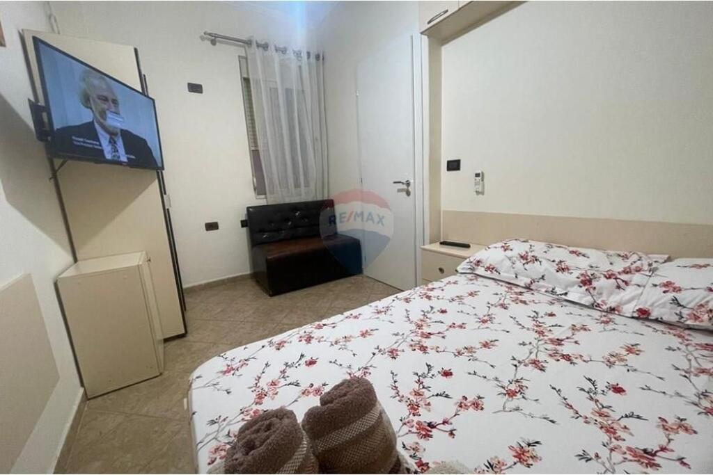Apartament 1+1 me qera tek 5 Maji
