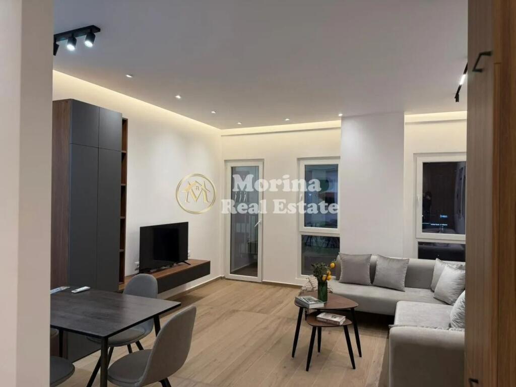 Apartament 1+1, Zogu i Zi, 750 Euro/muaj