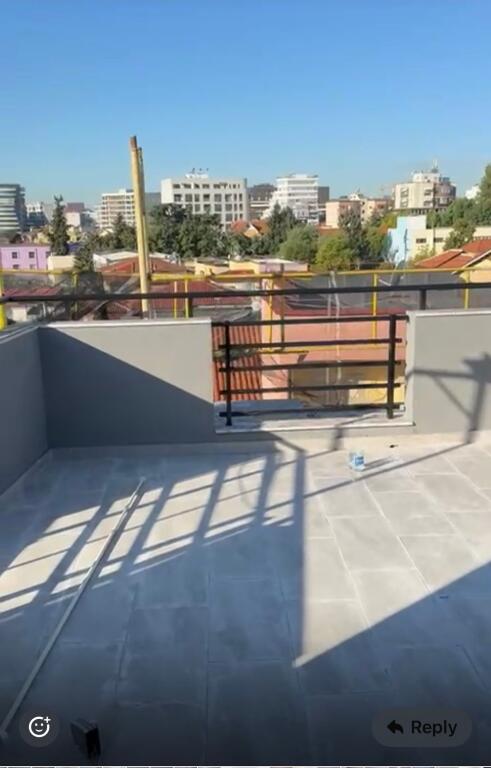 1+1,i mobiluar te medredeja,cmimi 450 mije leke