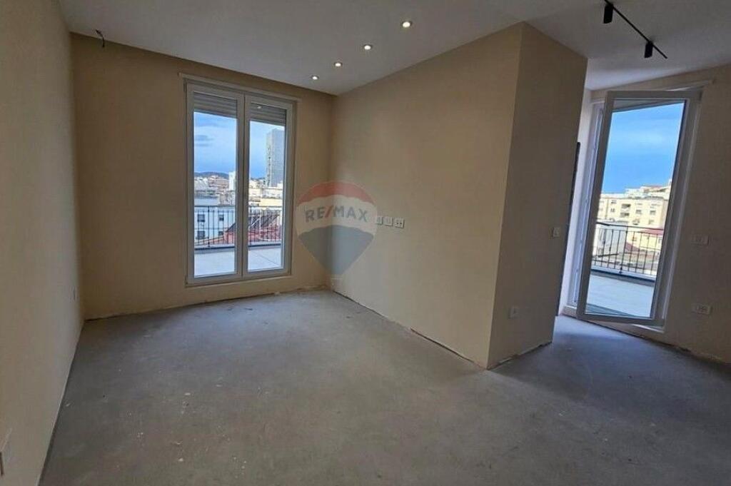 Apartament - Për Shitje - Ish Tregu Elektrik, Tiranë  ID: 530571006-13