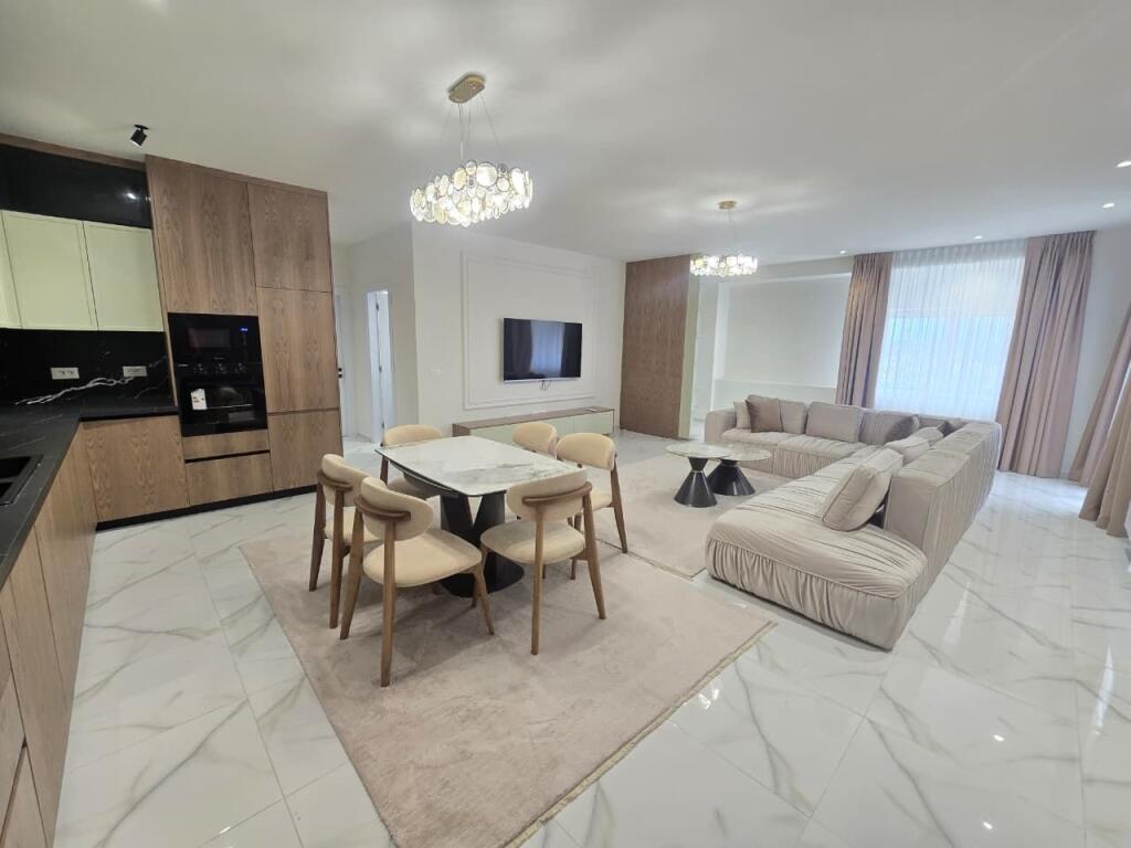 APARTAMENT 2+1+2+ POST PARKIMI | ME QIRA | LIQENI I FARKËS