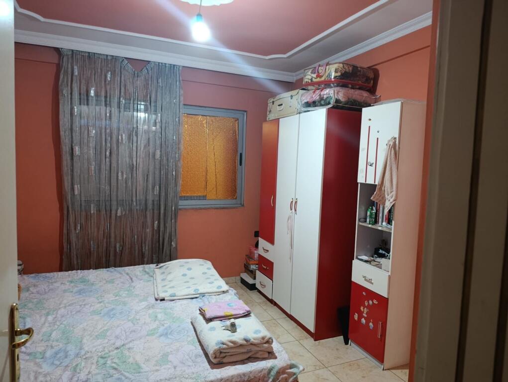 Apartment 2+1, Building with arrow!