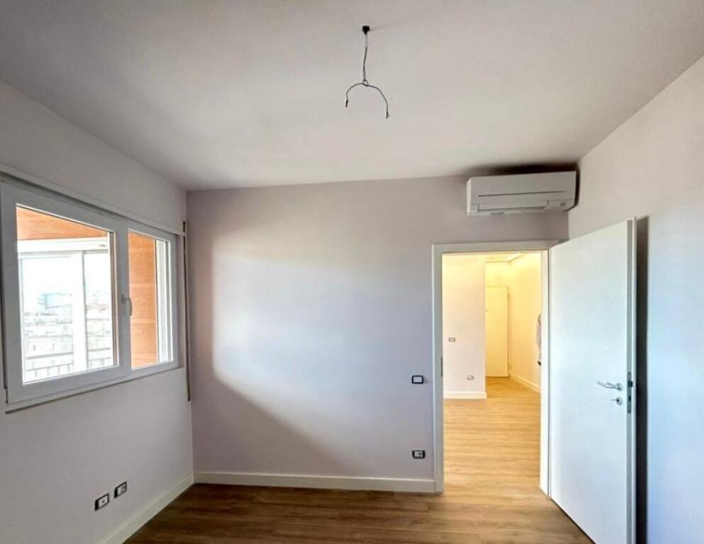 💥 Vendiamo appartamento 2+1 con posto auto, Via Dervish Hekali, dietro la Scuola Rossa 🔥