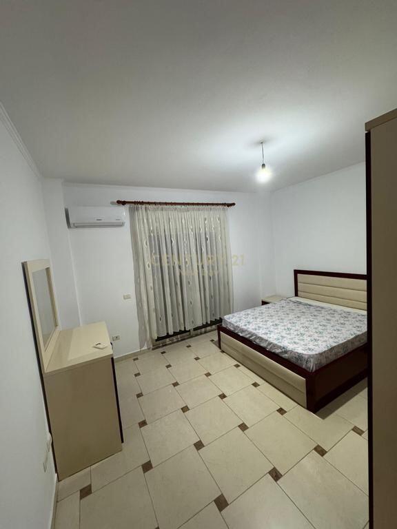 Jepet me qira Apartament 3+1+2 zona Ish-Rajoni.