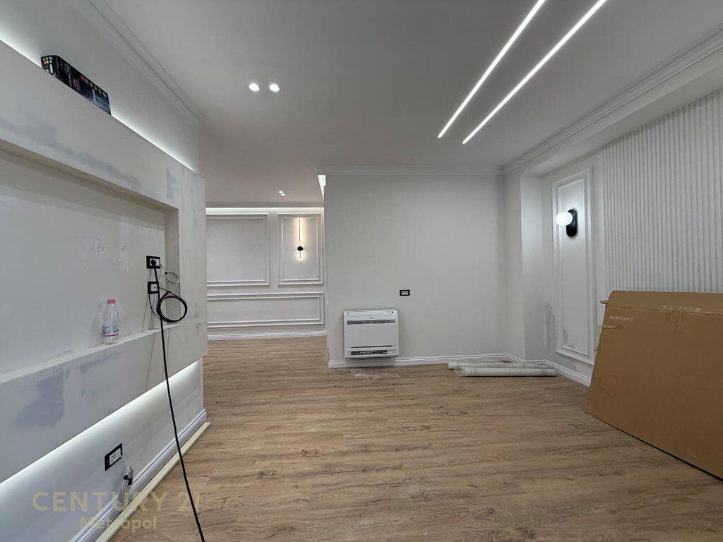 SHES APARTAMENT 1+1 ME VERANDE-KOMPLEKSI FRATARI! 140,000 €