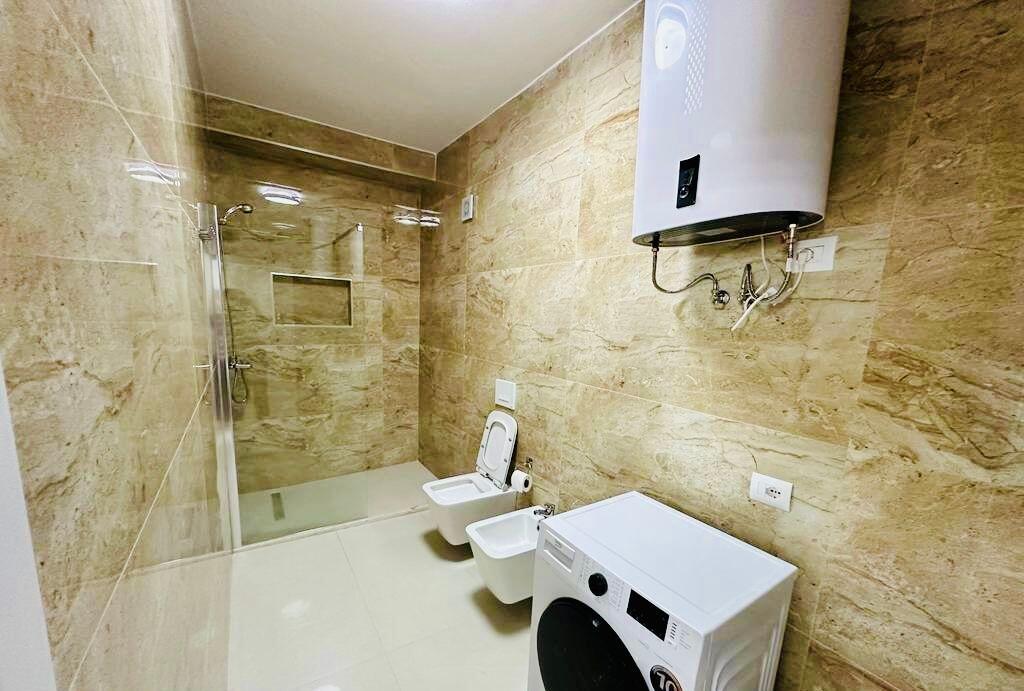 Apartament 1+1 Me Qira, Zogu i Zi