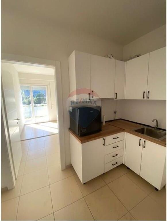 AMBIENT PER ZYRA TE RRUGA E KOSOVARVE