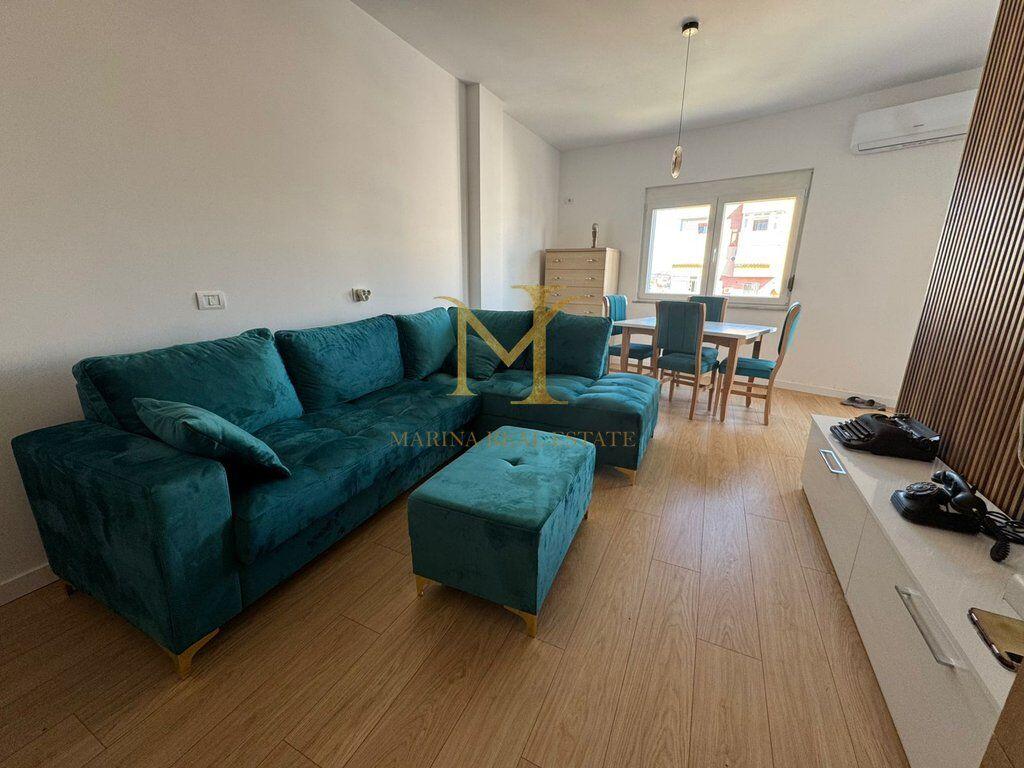 SHITET APARTAMENT 2+1 NE PLAZH HEKURUDHA DURRES!!