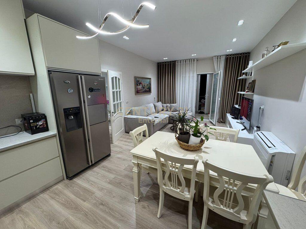 Apartament 2+1+2 me qira ne Don Bosko