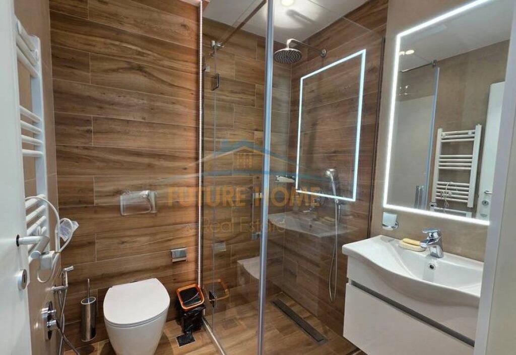 Qera, Apartament 2+1+2 tek Ish Parku Rezidenca Alba.