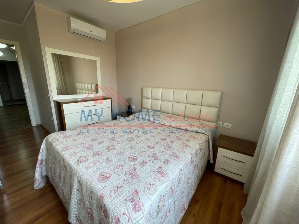 Apartament 1+1 me qera te Shkolla e Kuqe ne Tirane