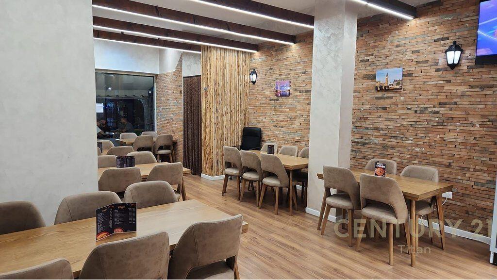 VENDESI ATTIVITÀ BAR CAFFÈ, CREPERIA, GRIGLIA E PIZZERIA IN FUNZIONE NEL CENTRO DI KAMEZ, TIRANA!! 33.000 €