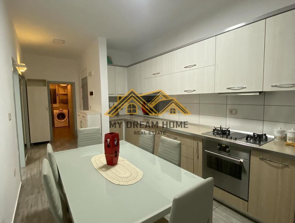 SHITET APARTAMENT 1+1+2BALLKONE BULEVARD KRYESOR DURRES