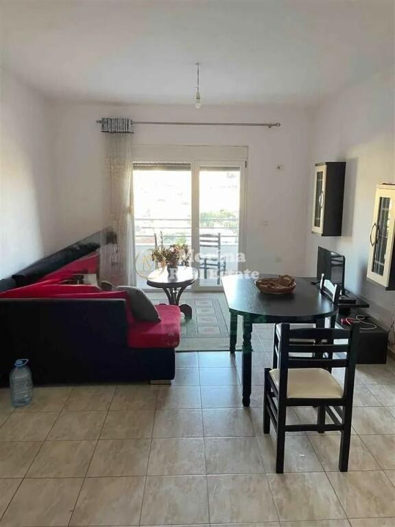 Qera Apartament 1+1+Bllk, “Yzberisht” 350 Euro/Muaj