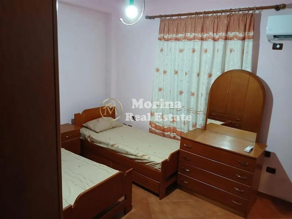 Affitto Ingresso Privato 1+1, Laprake, 330 Euro/mese