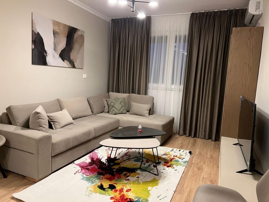 AFFITTASI APPARTAMENTO 1+1 VICINO ALLA MOSCHEA DEI TABAKEVE