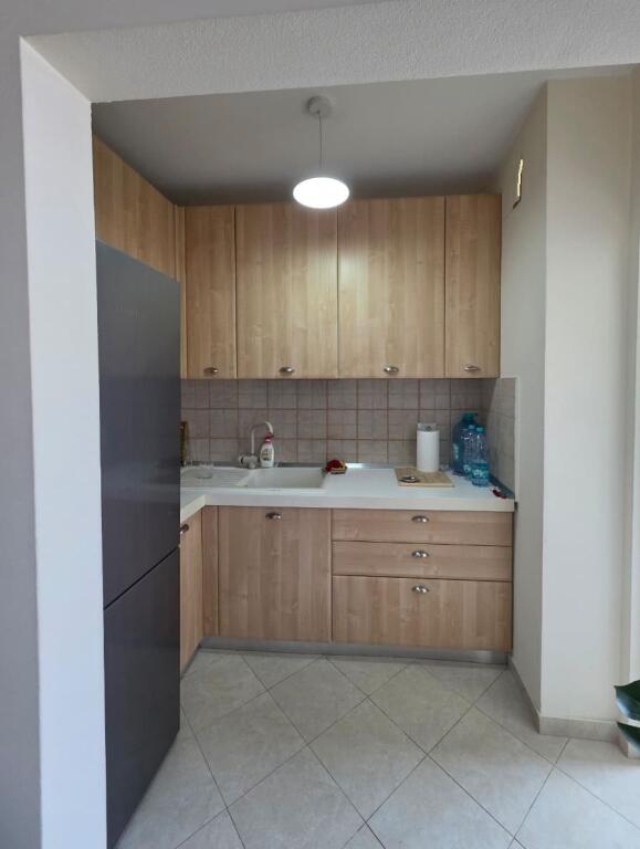 VENDESI APPARTAMENTO 1+1 A OXHAKU