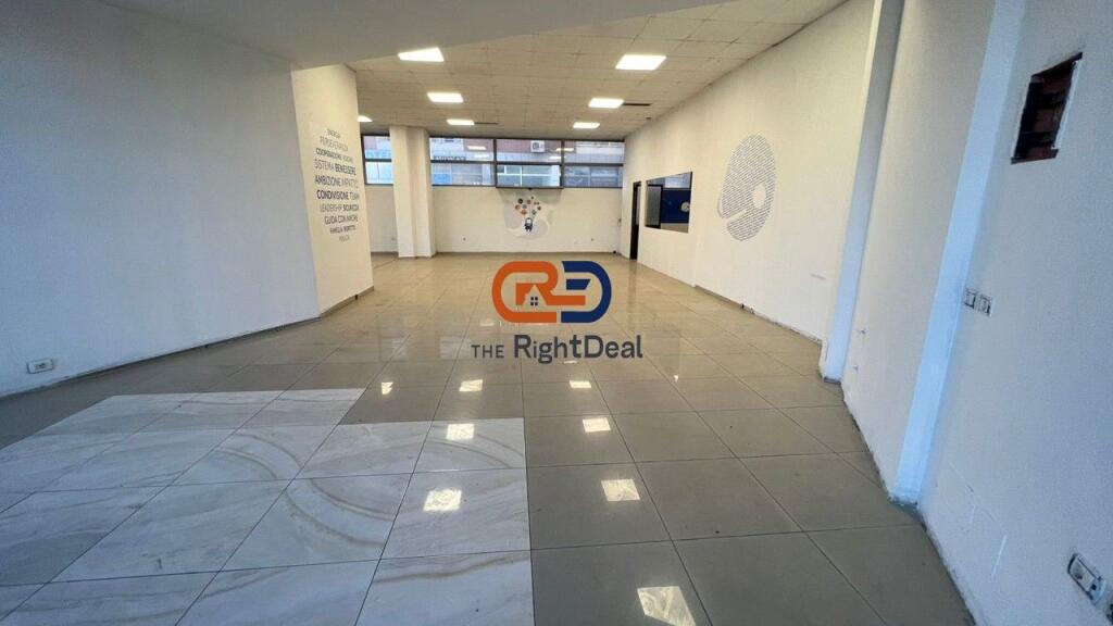In Astir, Ideal Business Unit for Investment for Sale!!!