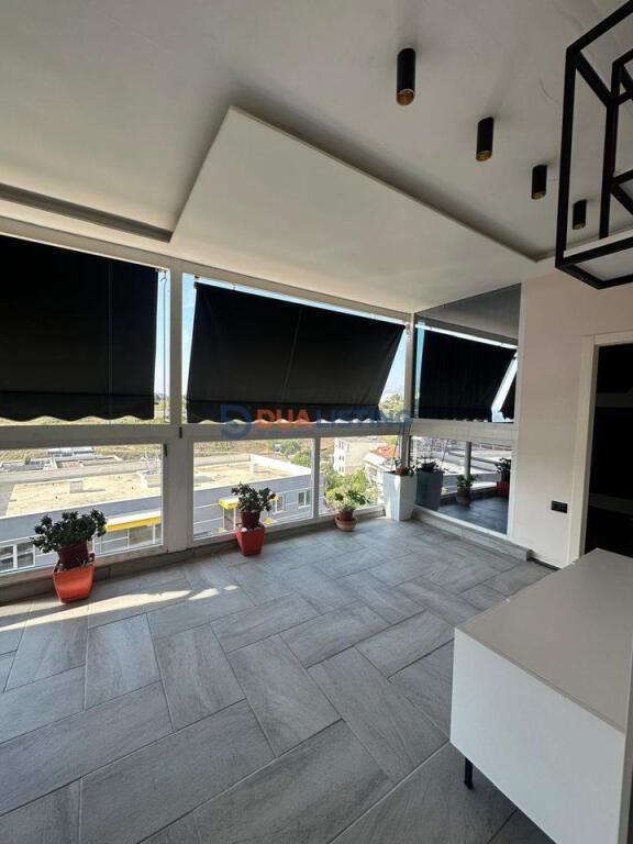 Jepet me Qira Apartament 2+1 ne Shkoze !!