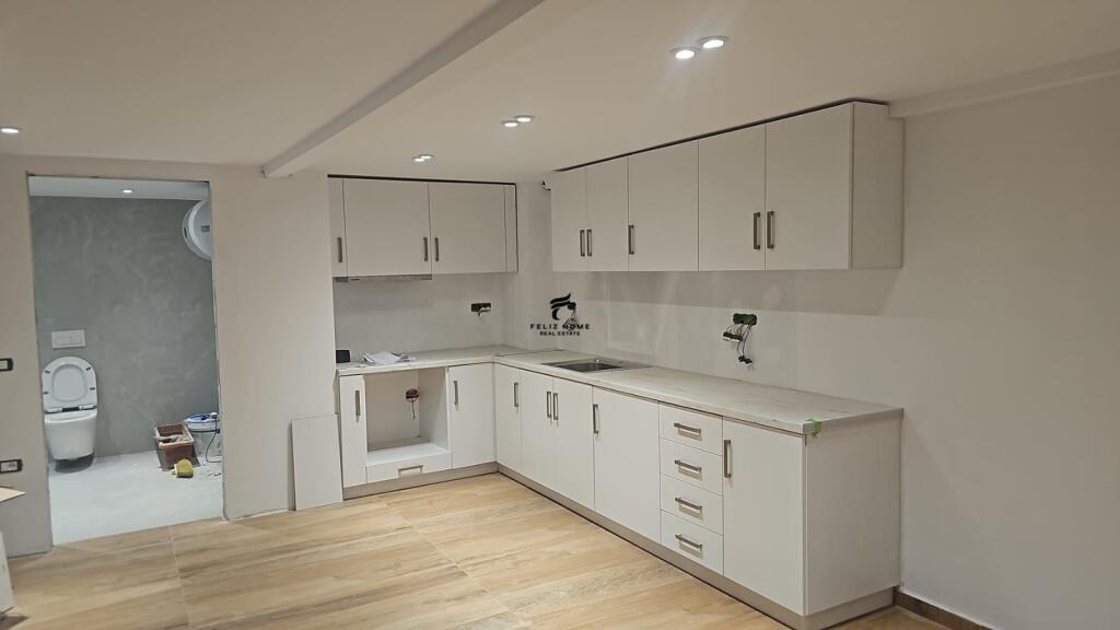 APARTAMENT DUPLEX ME QERA KODRA E DIELLIT 50.000 LEK