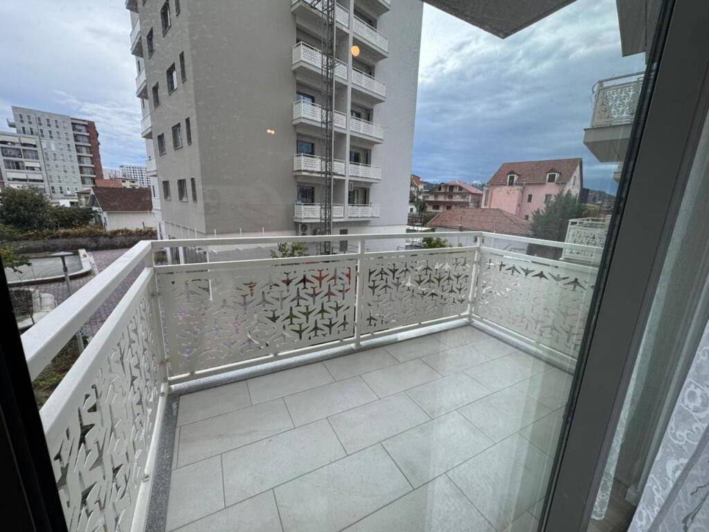 Apartment 1+1, Aviation Field!
